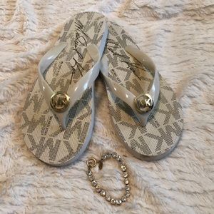Michael Kors MK Flip Flops Sandals